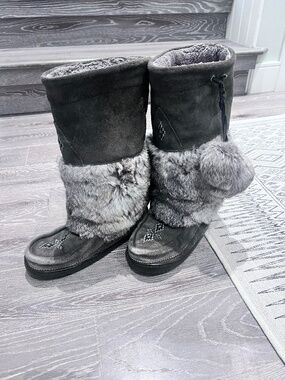 Manitobah mukluk waterproof snowy owl boots